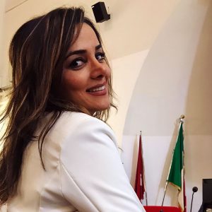 Maryam--Gholipour_900x900